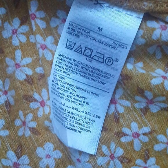 Old Navy Mustard Floral Blouse - Picture 7 of 7